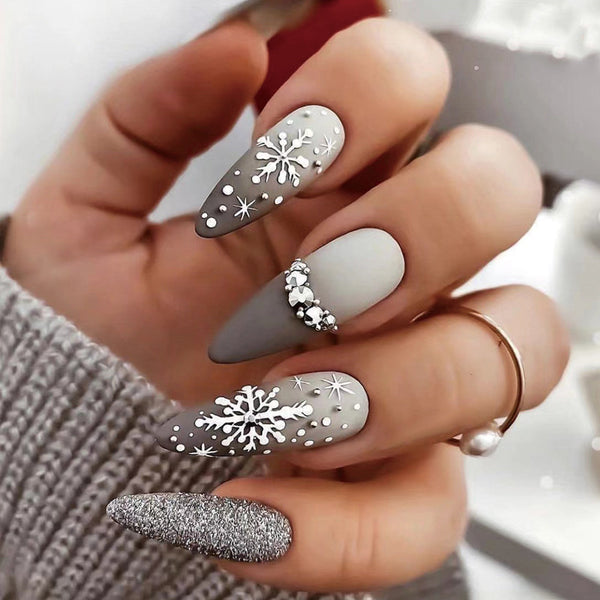 Grey Snowflake | Almond